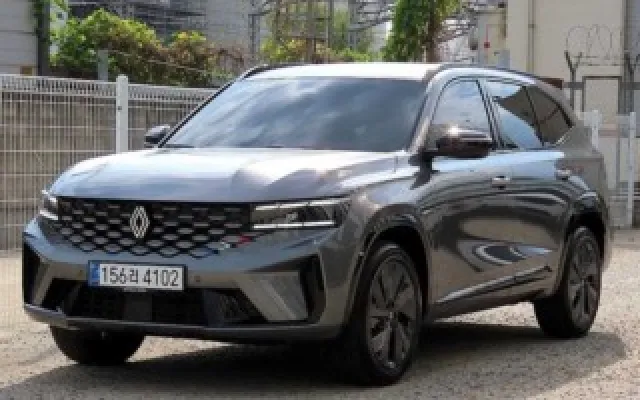 인천중고차구매요령 그랑 콜레오스 E-Tech 하이브리드 1.5 테크노 매물 사진 8 - 2026/06 1,209km