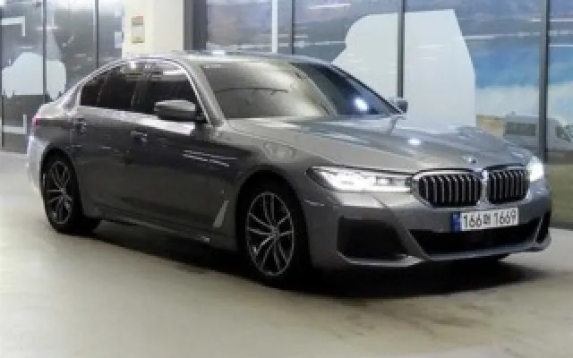 인천중고차구매요령 5시리즈 (G30) 523d xDrive M 스포츠 매물 사진 12 - 2023/03 82,832km